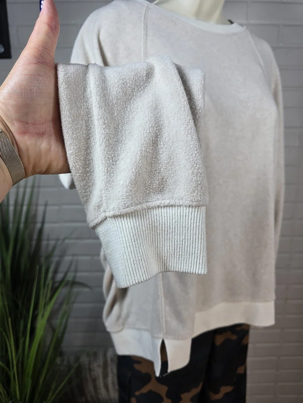 New In Cream Textures Oversized Sweater Medium